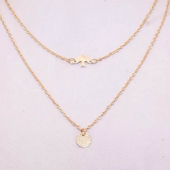 🕊 Double Chain Dove Necklace - Picture 2 of 7